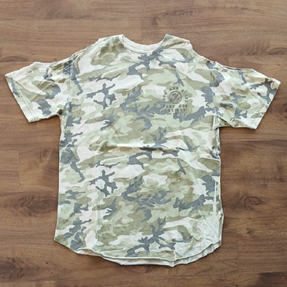 Fast & Furious by Affliction Camo Cold Shoulder Tee, Size S